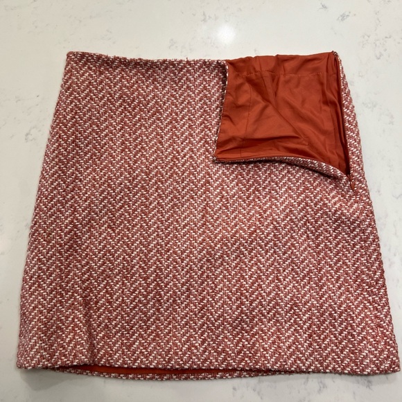 LOFT Coral Chevron Pencil Skirt - Picture 11 of 12